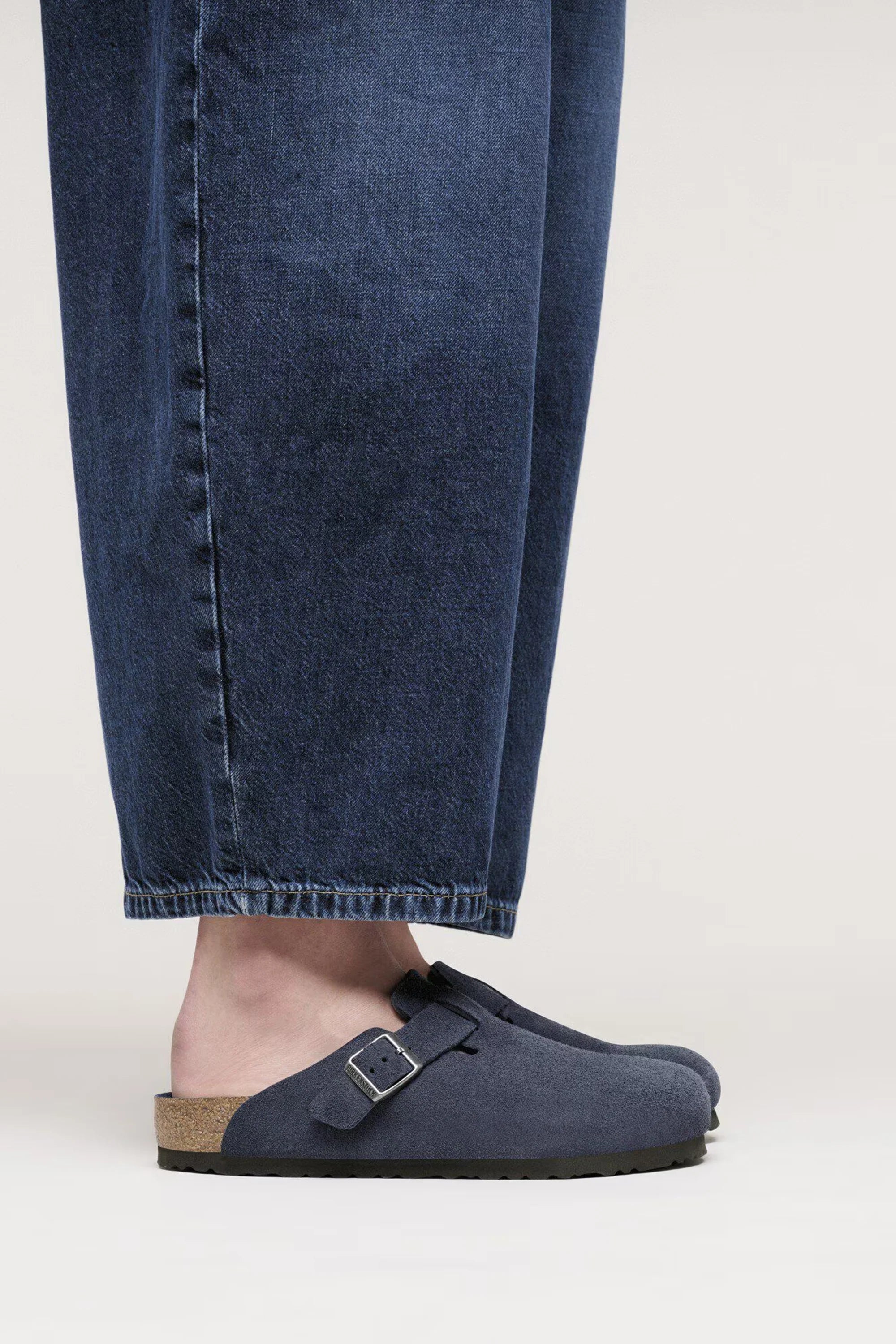 Boston SFB | New Navy Tonal Footbed
