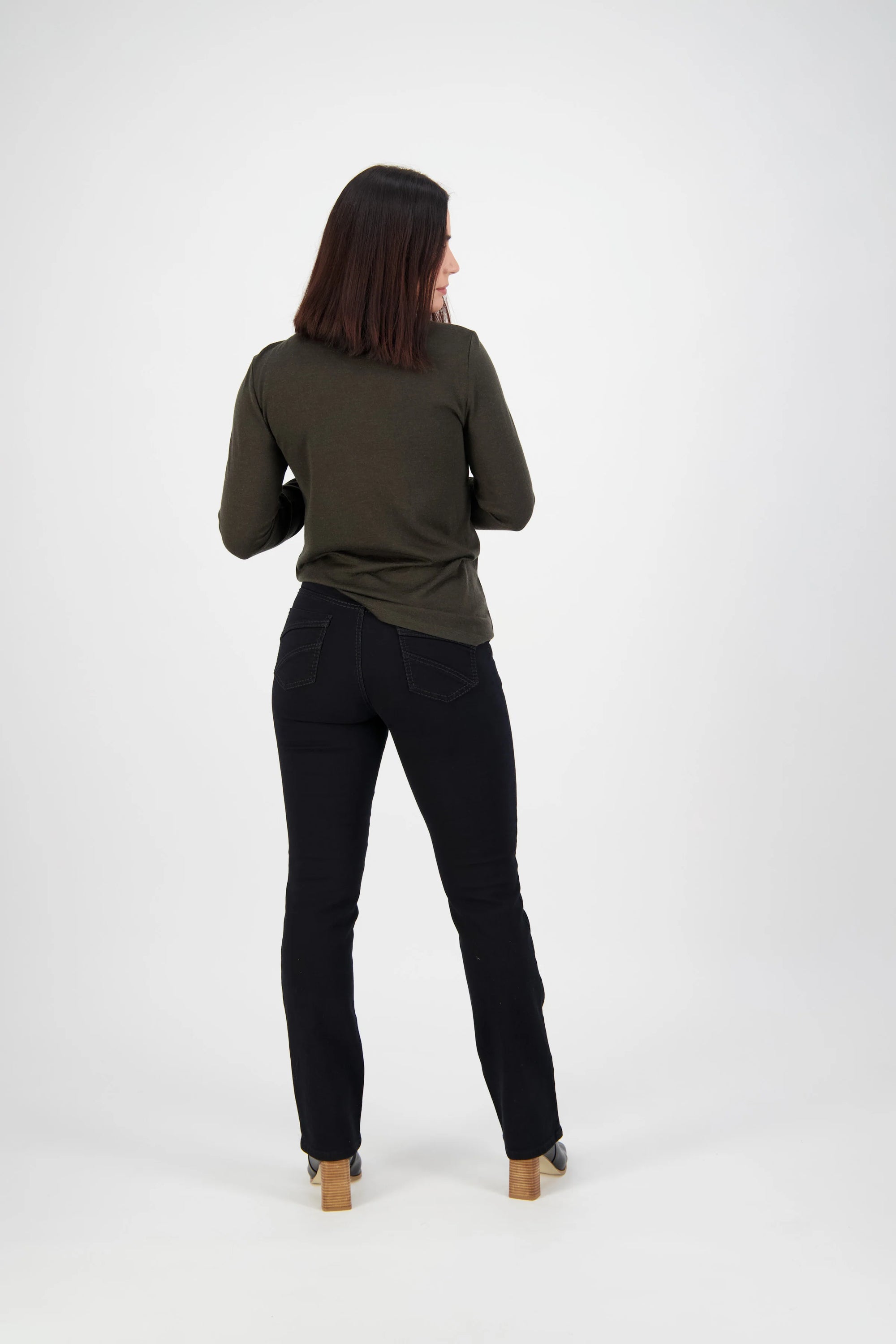Straight Leg Full Length Jean | Black Denim - Vassalli - Beechworth Emporium