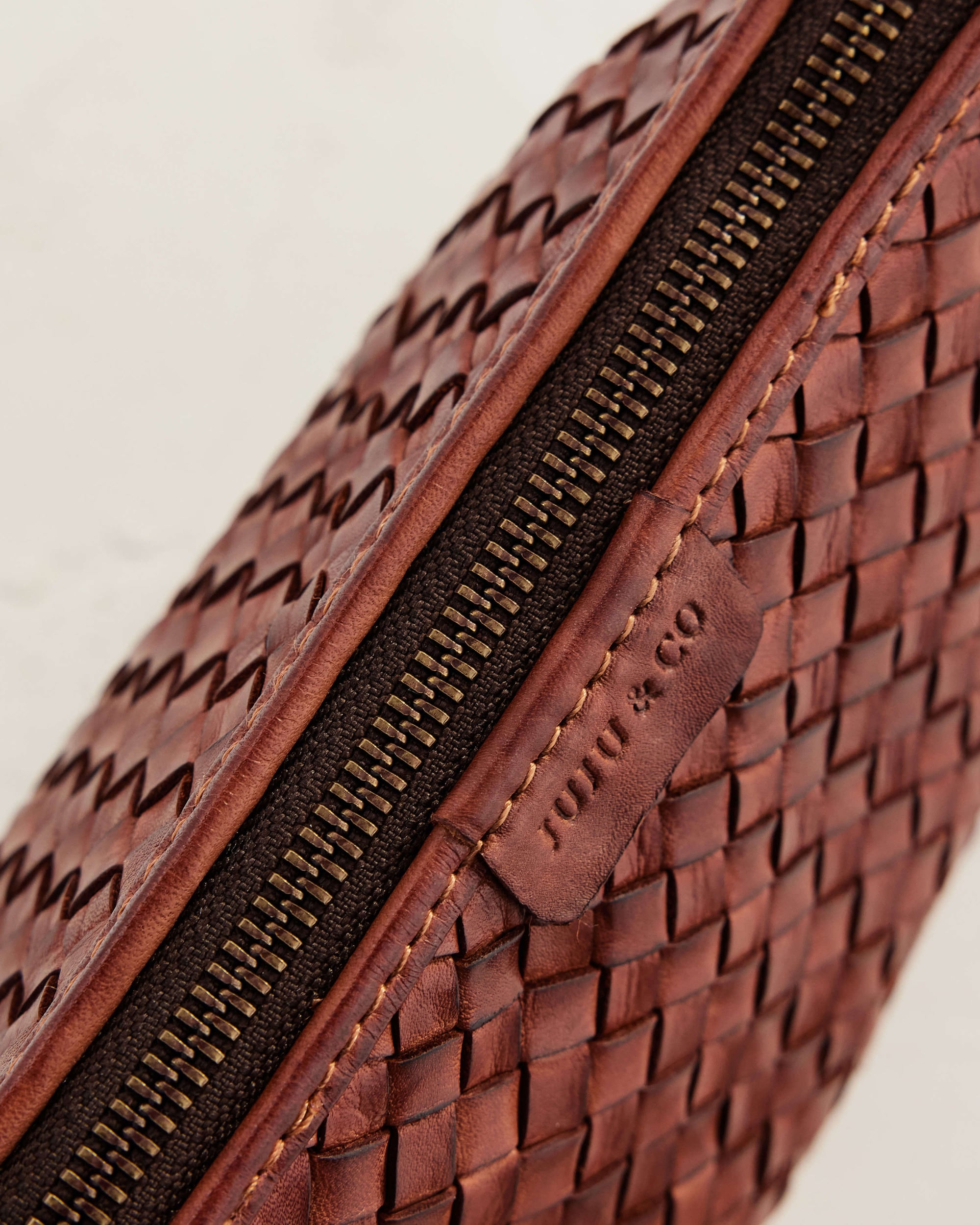 Basque Pouch | Amber