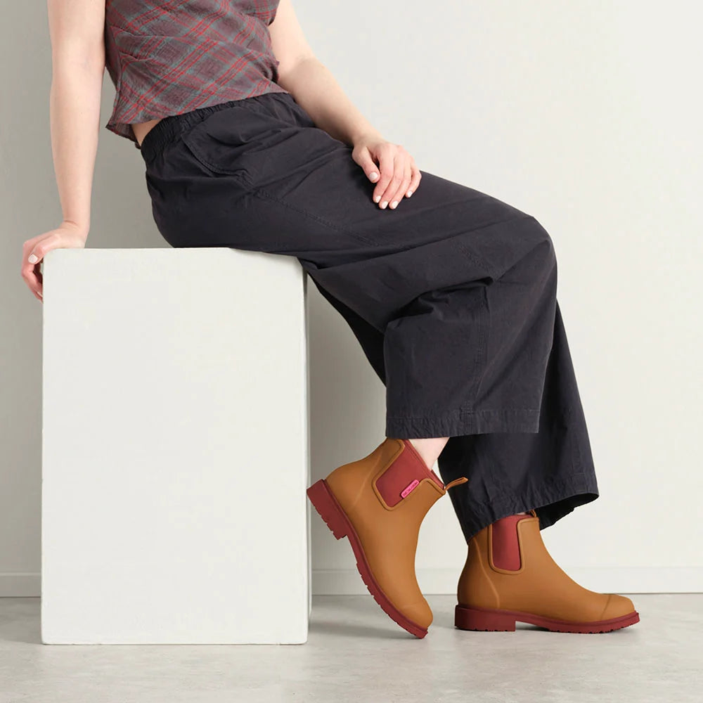 Bobbi Gumboot | Ochre