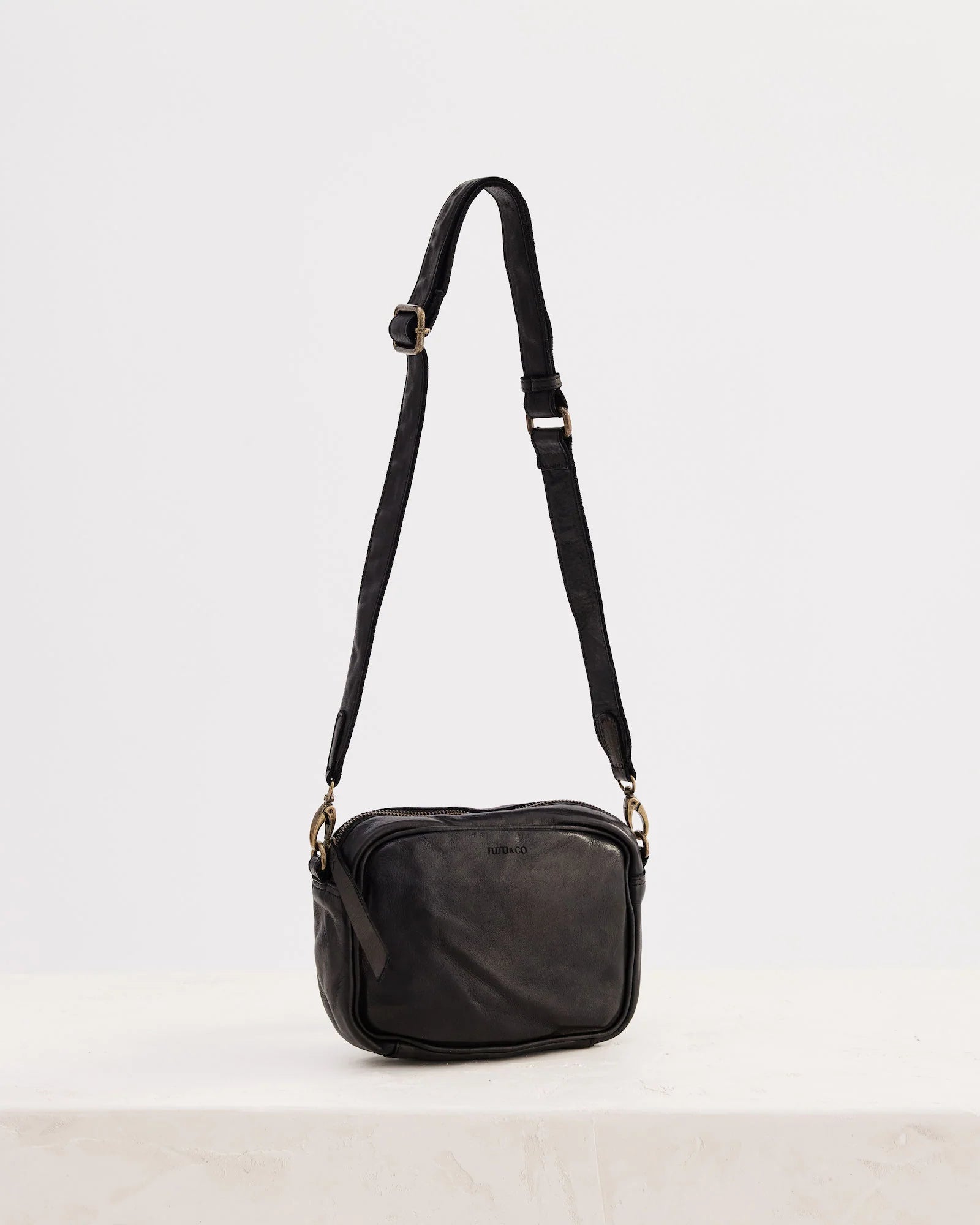 Camera Crossbody | Black -  - Beechworth Emporium