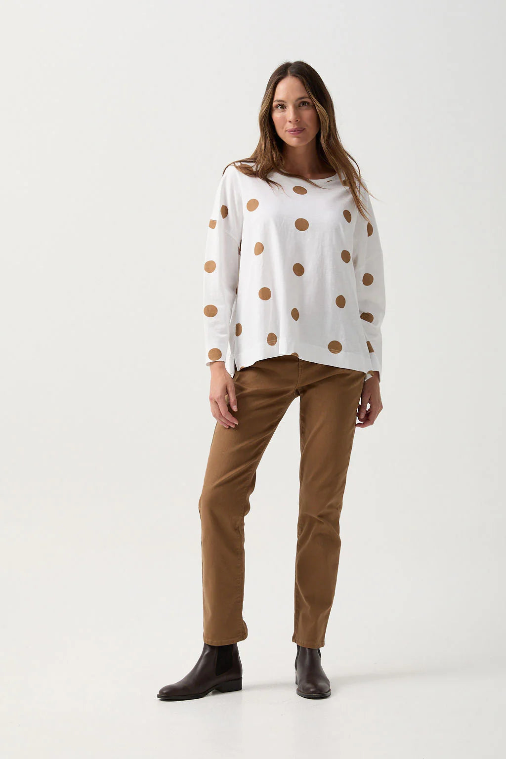 Cotton Boxy Spot Tee | White/Camel -  - Beechworth Emporium