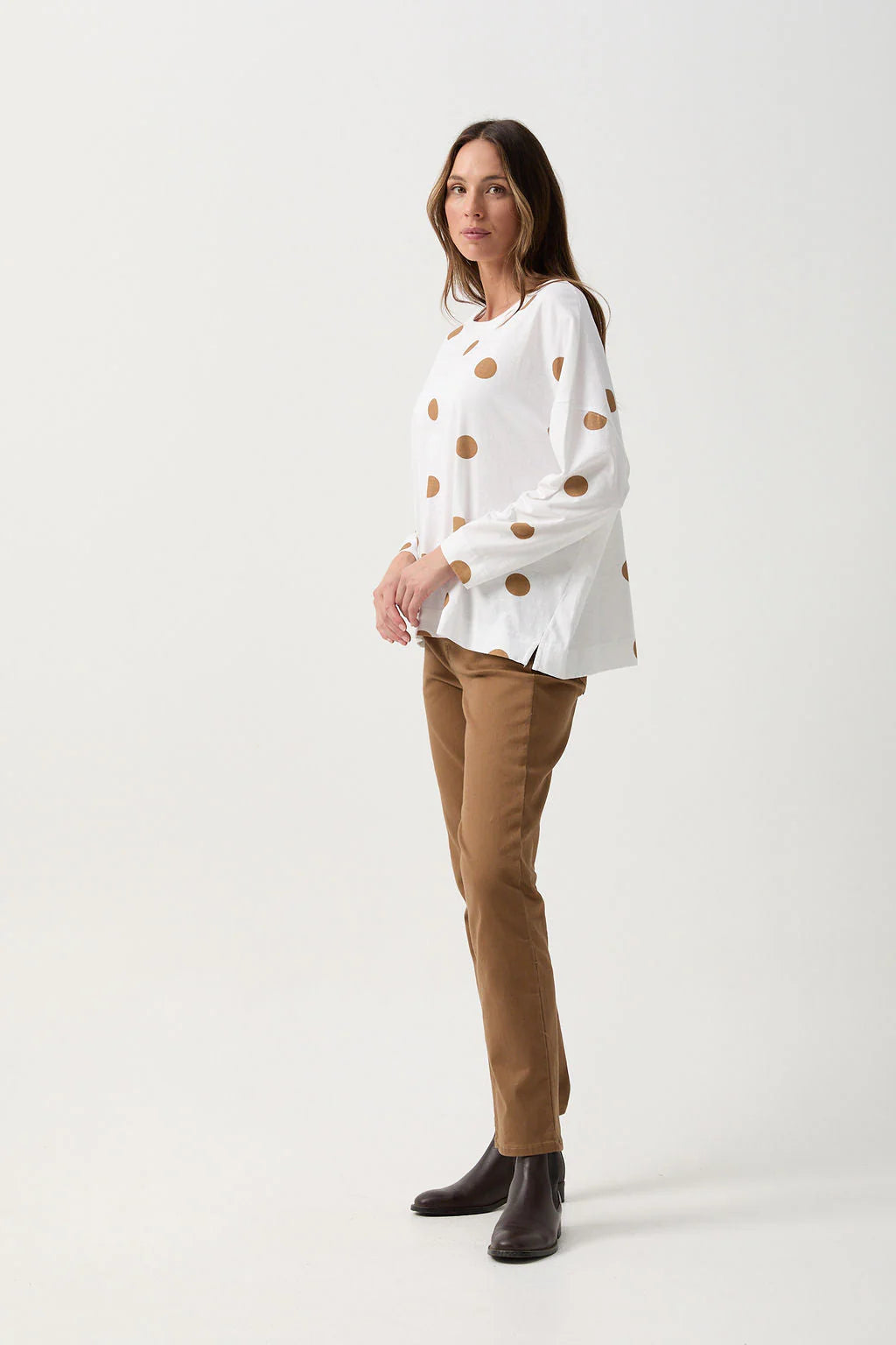 Cotton Boxy Spot Tee | White/Camel -  - Beechworth Emporium