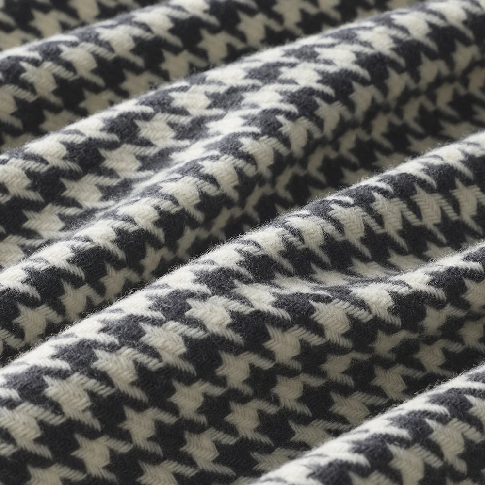 Houndstooth Scarf | Charcoal