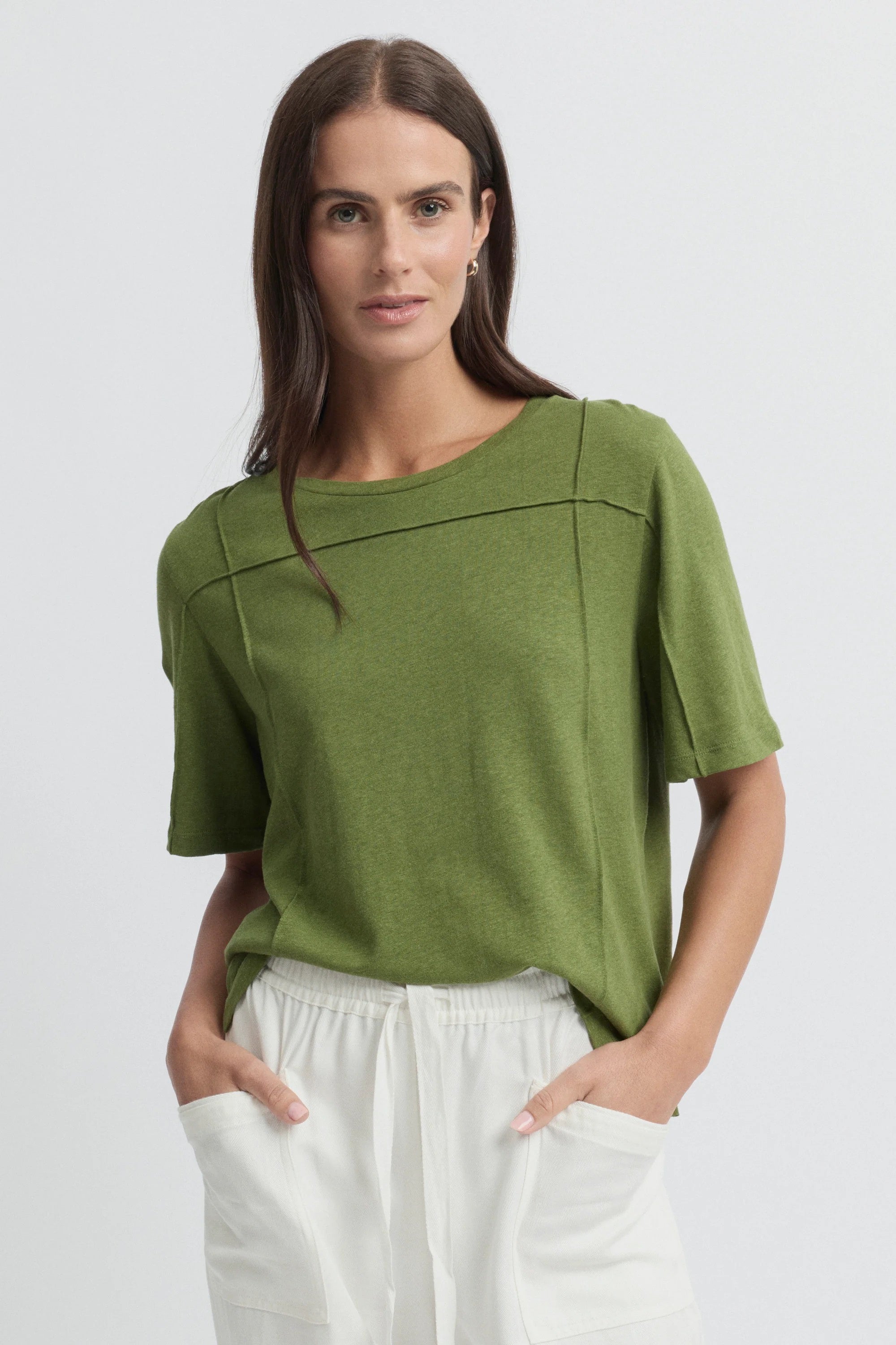 Lily Tee | Lawn