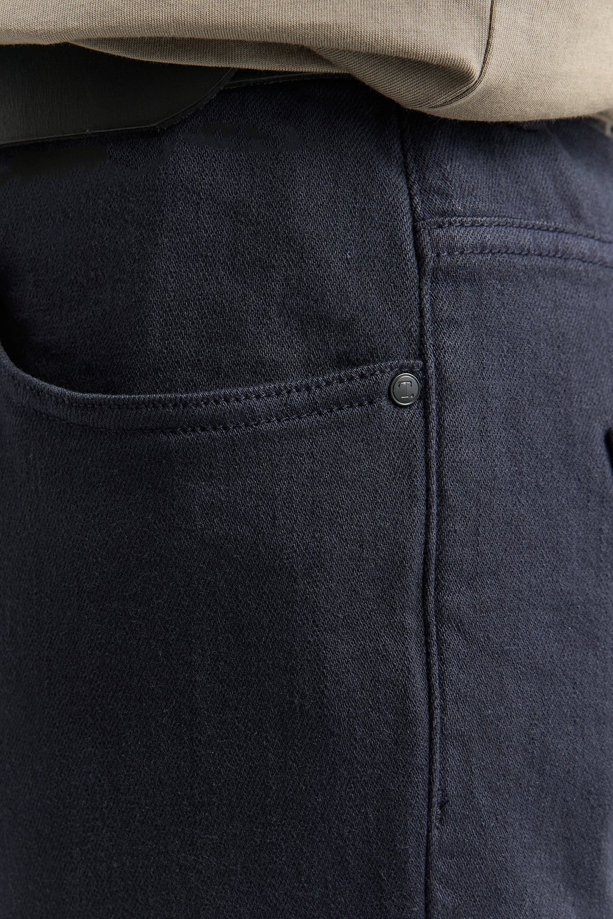 Regular Merino Denim Jean | Navy