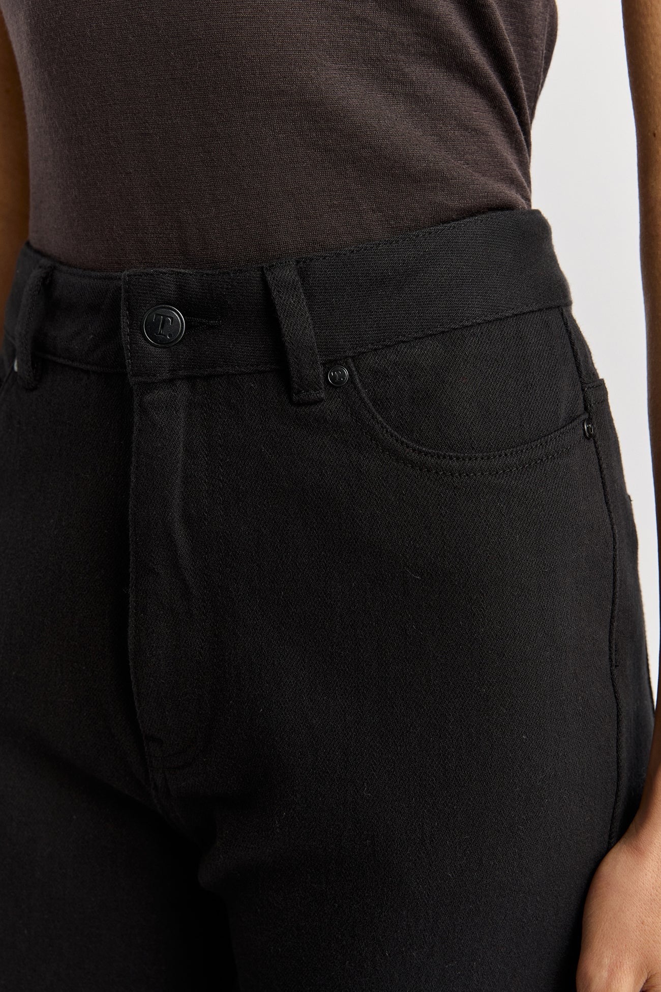 Straight Leg Merino Denim Jean | Black