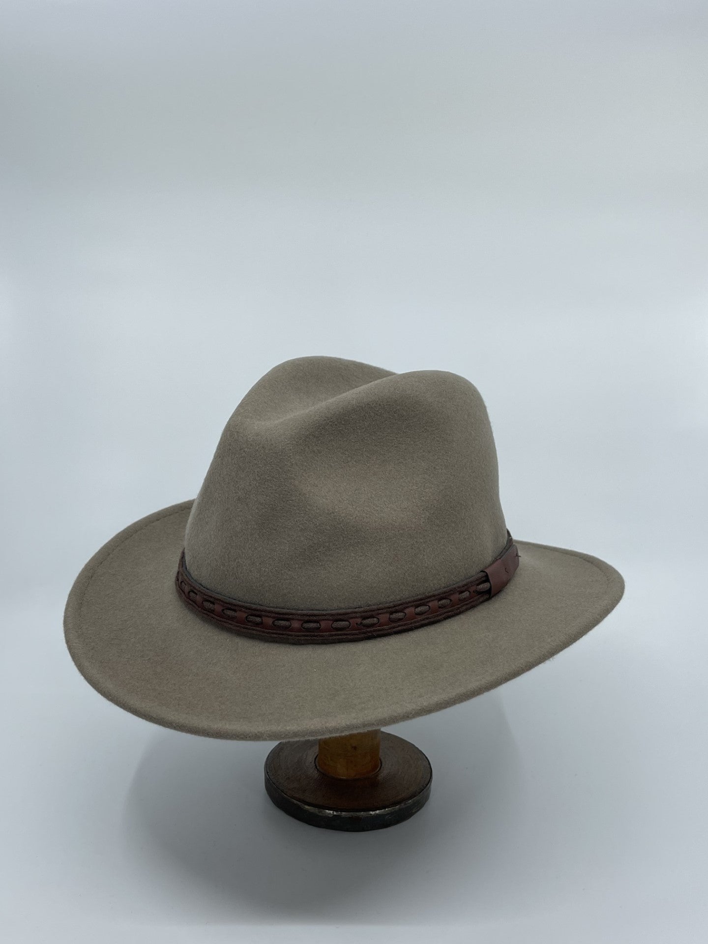 Johnny Crushable Wool Felt Safari | Putty - - Beechworth Emporium