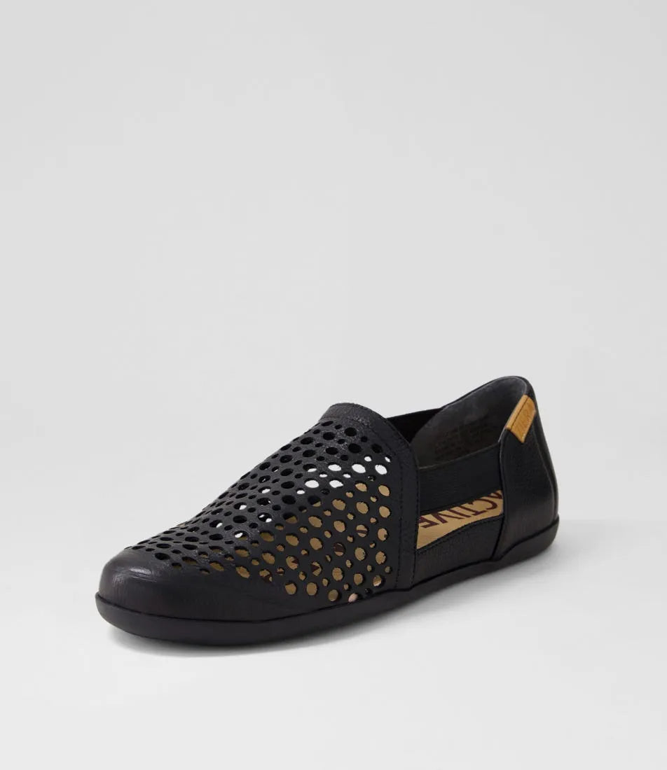 Labiki W Black Tumble Leather Loafers