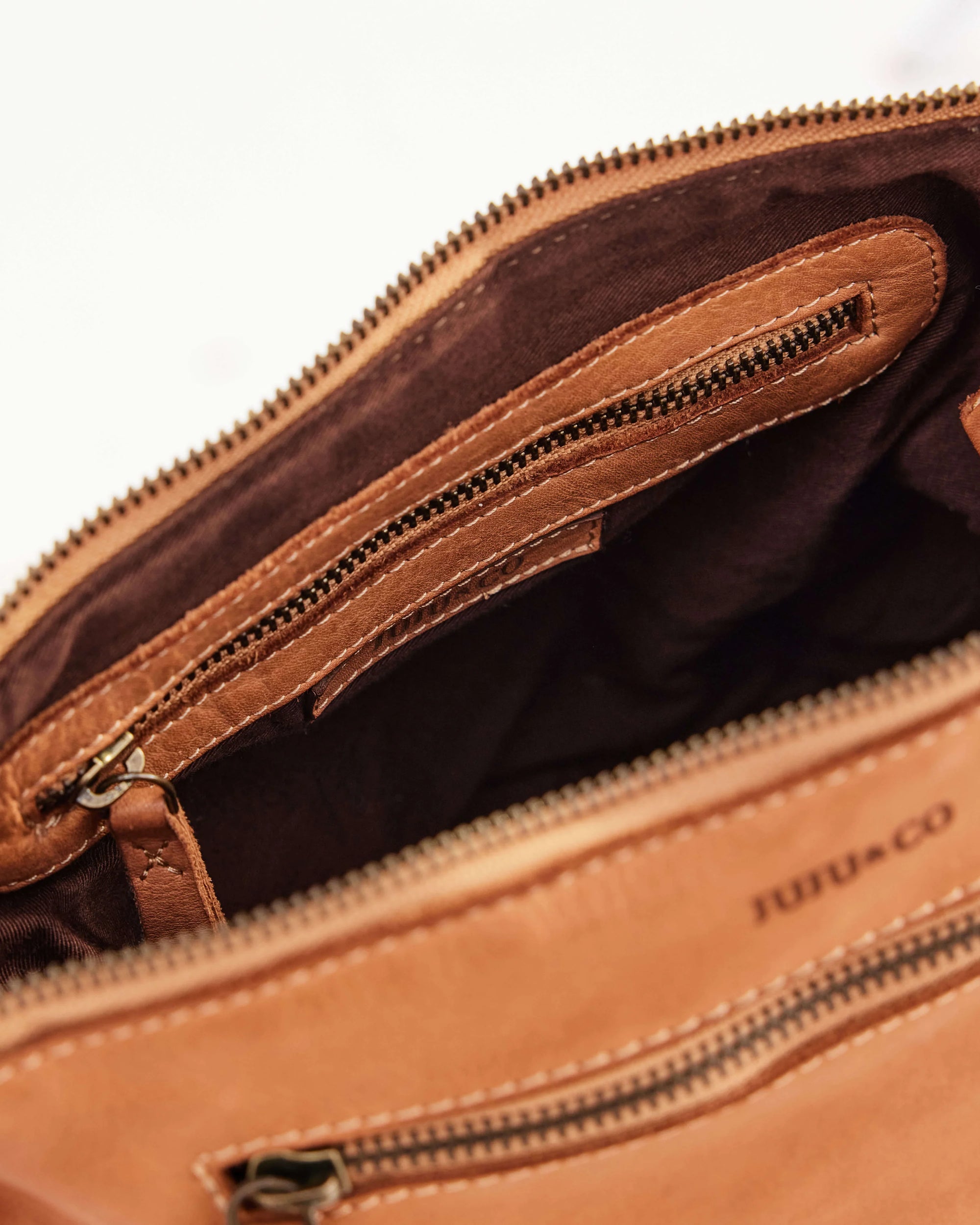 Large Essential Pouch | Tan