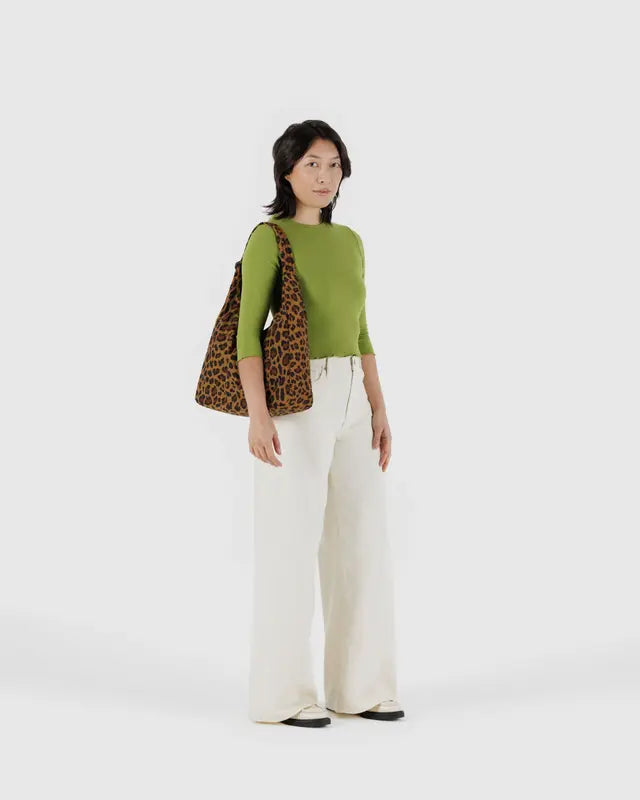 Nylon Shoulder Bag | Leopard
