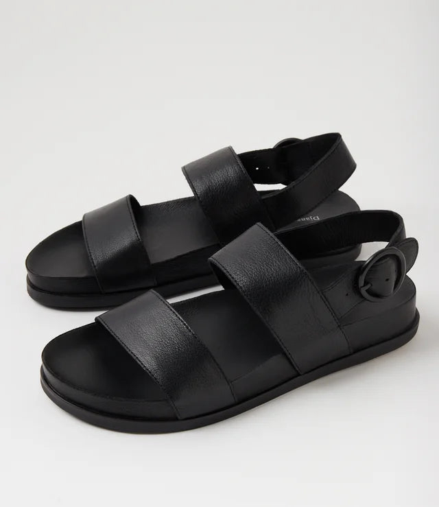 Quiffle Black Leather Sandal