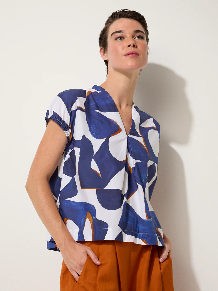 Reflections Top