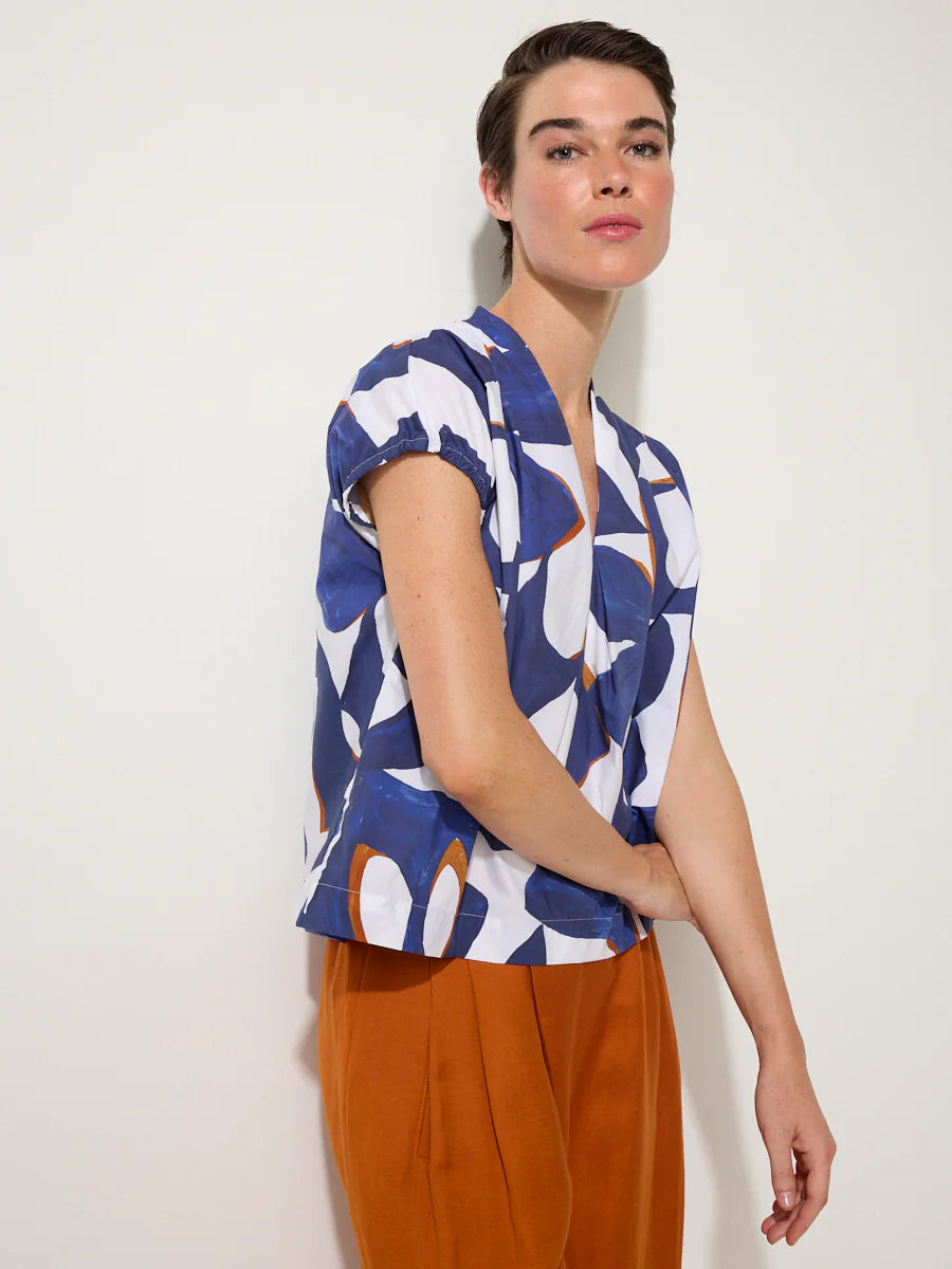 Reflections Top