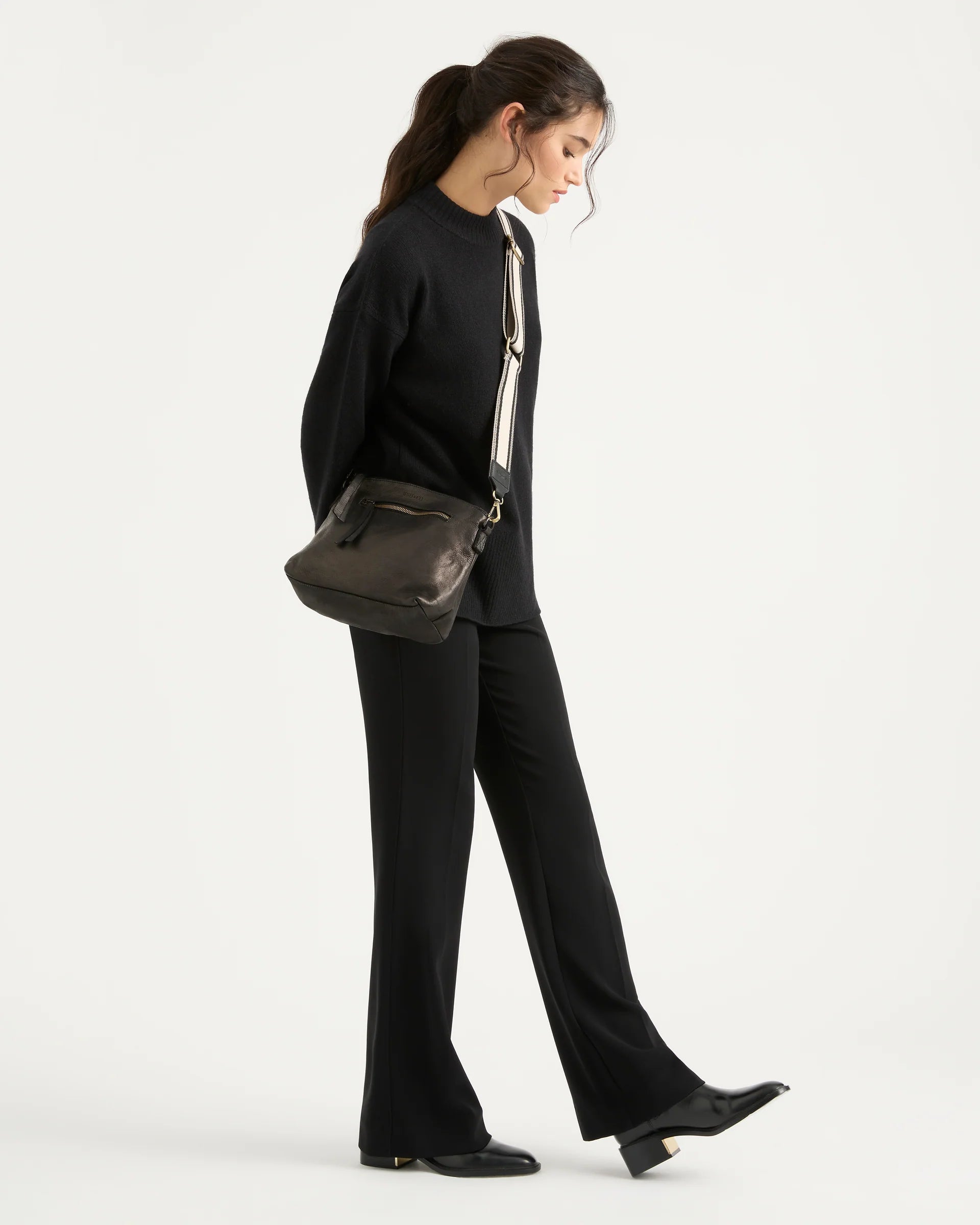 Large Essential Pouch | Black - Juju & Co - Beechworth Emporium