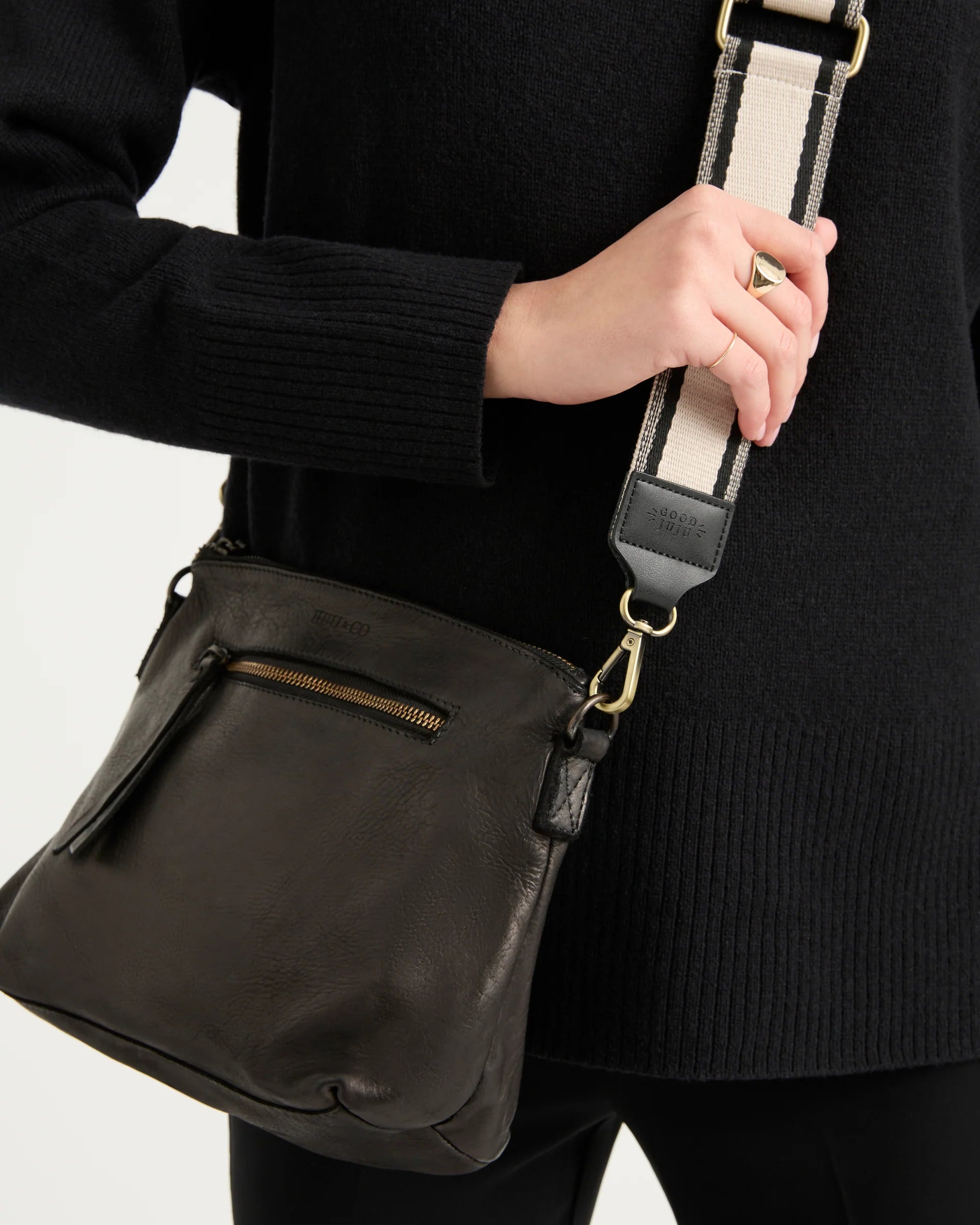 Large Essential Pouch | Black - Juju & Co - Beechworth Emporium