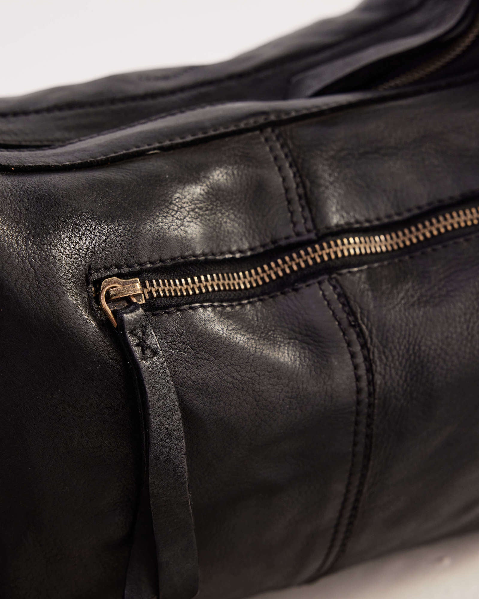 Signature Slouchy Bag | Black - - Beechworth Emporium