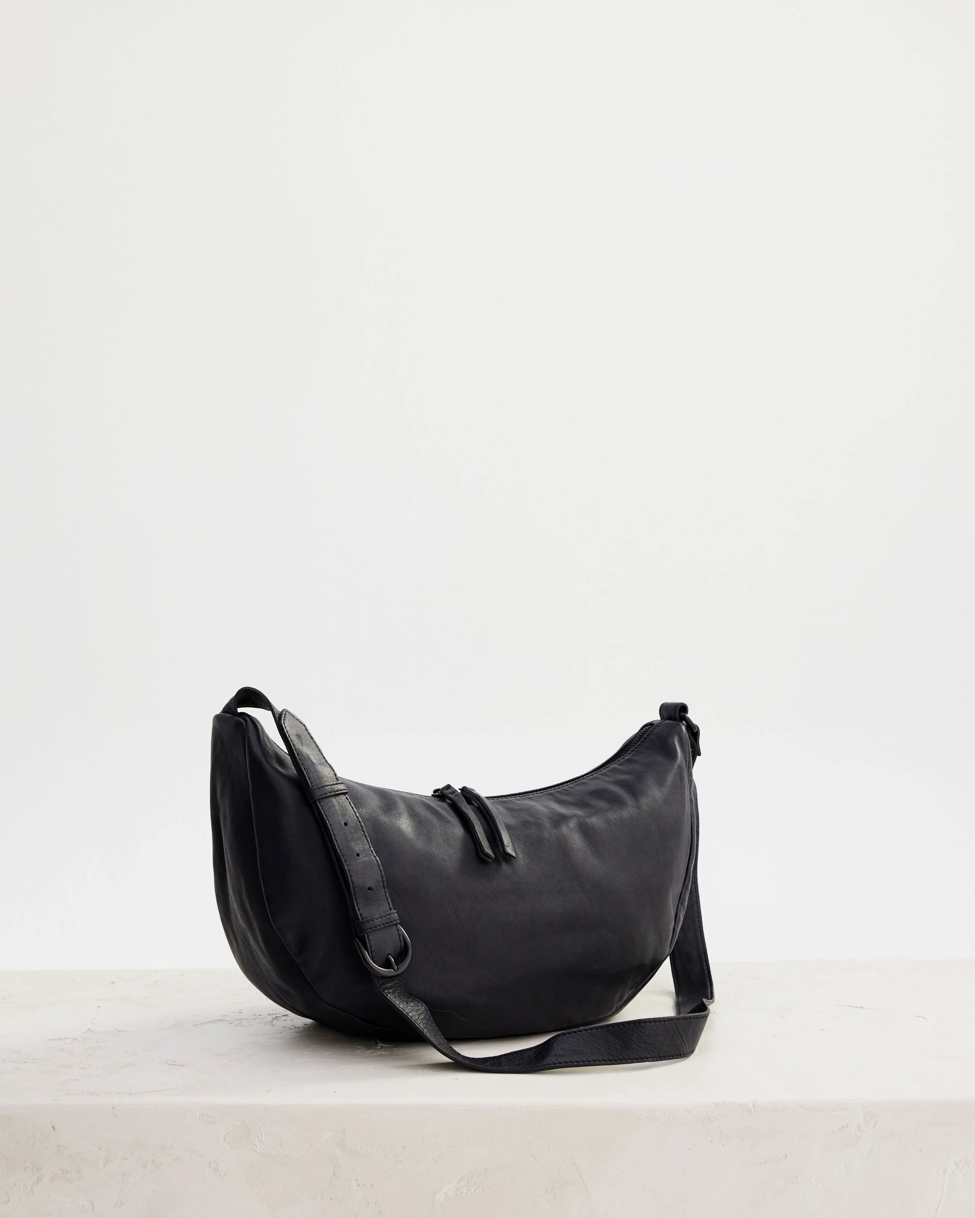 Stevie Sling | Black