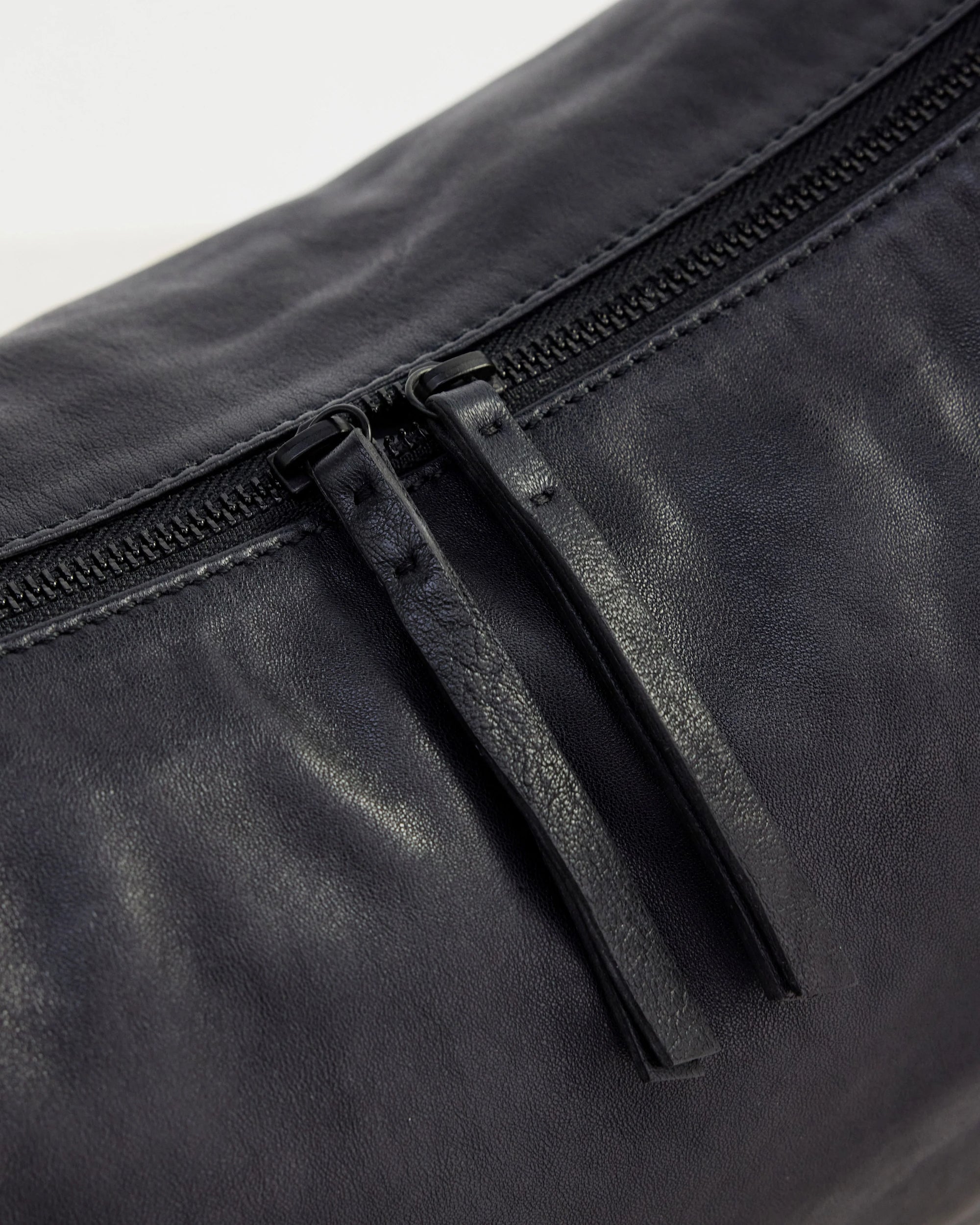 Stevie Sling | Black