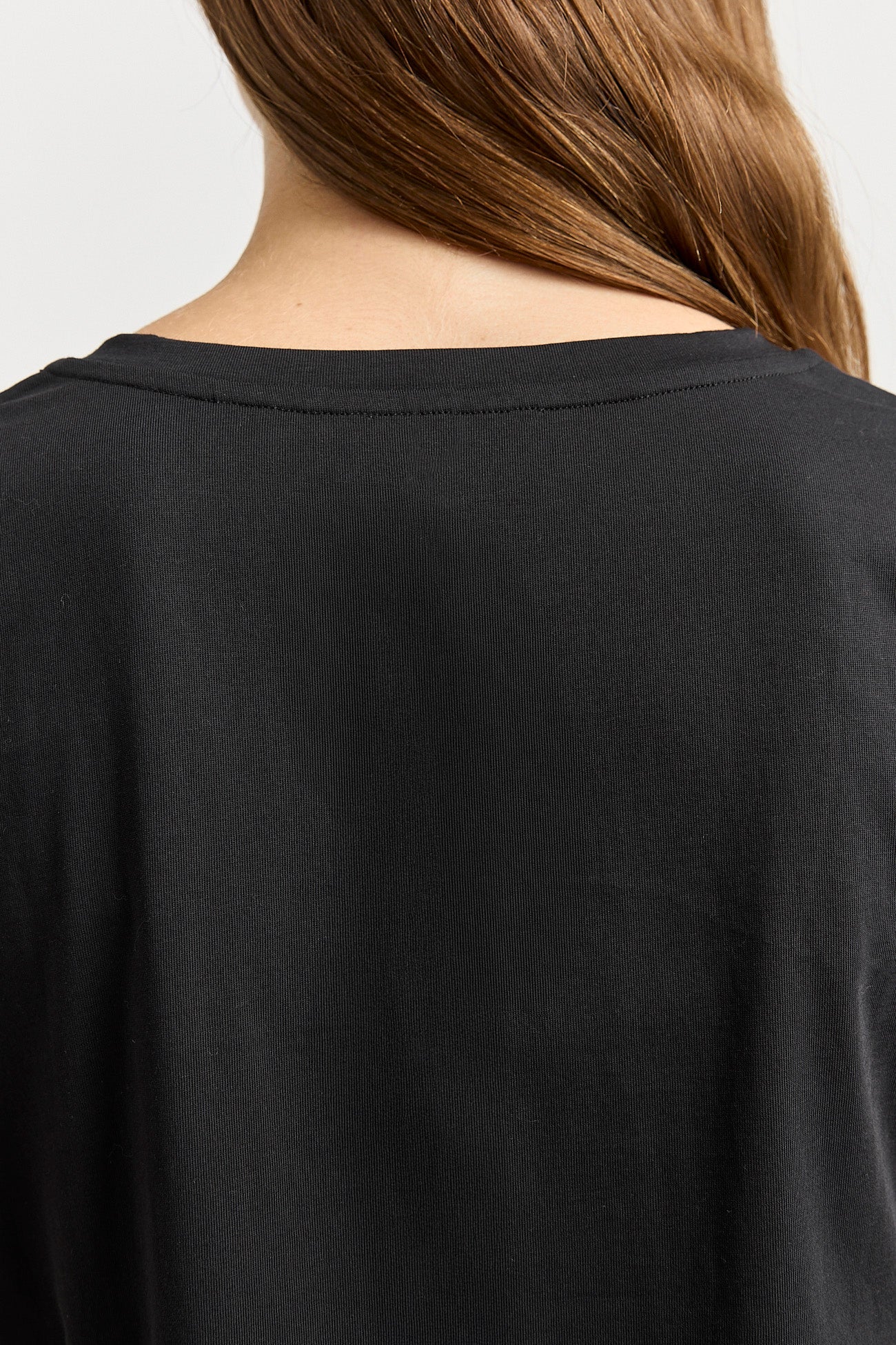 V Neck Tee | Black