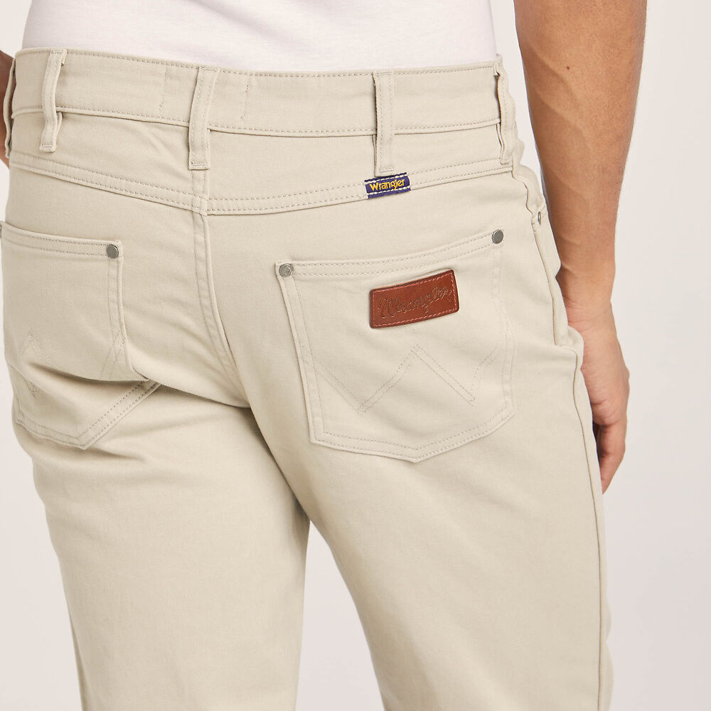 Classics Straight Moleskin Jean | Chamois Beige - Wrangler - Beechworth Emporium