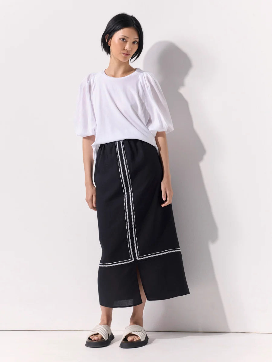 Embroidered Skirt | Black