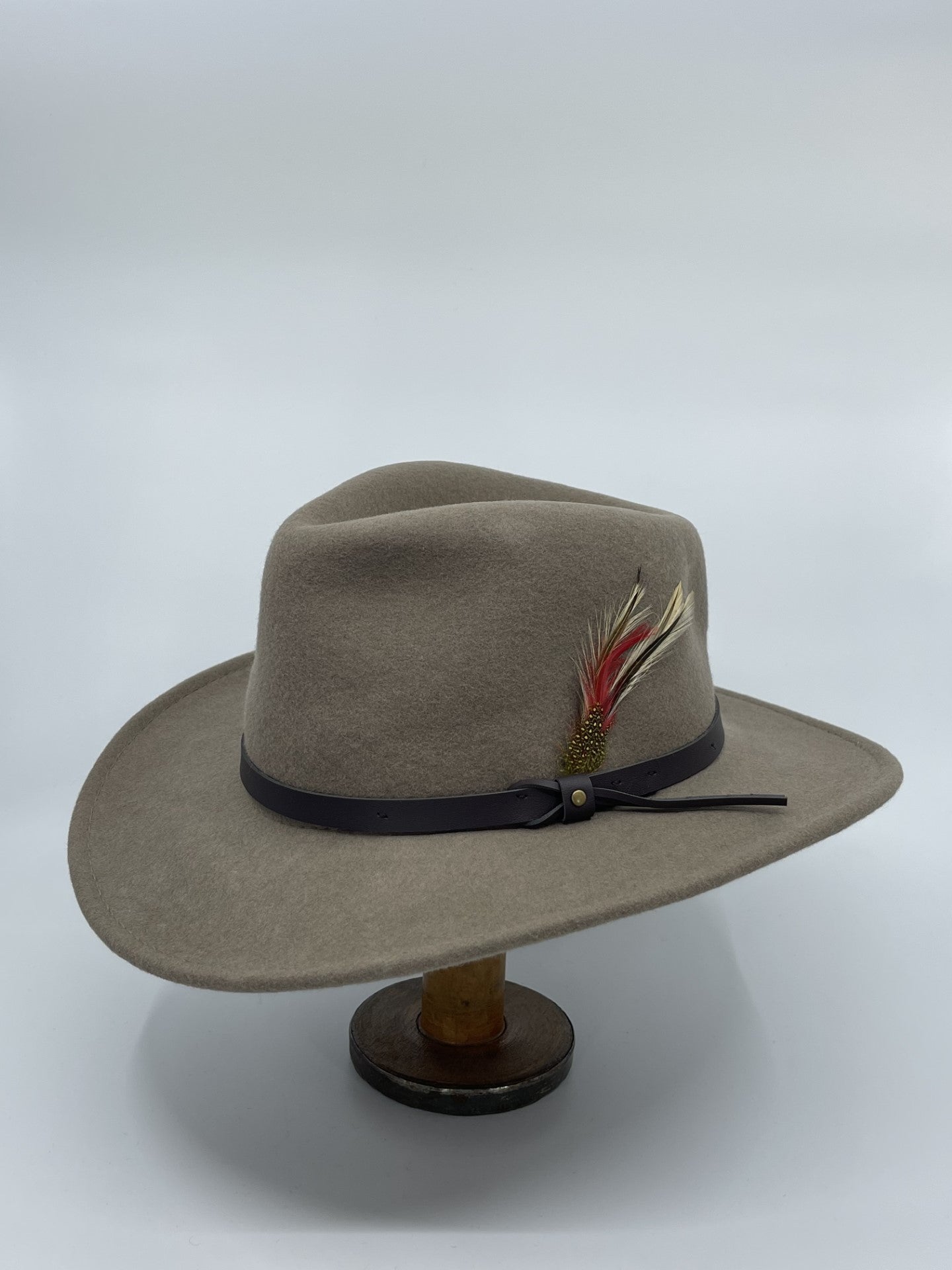 Ziggy Crushable Water Repellent Wool Felt | Putty - - Beechworth Emporium