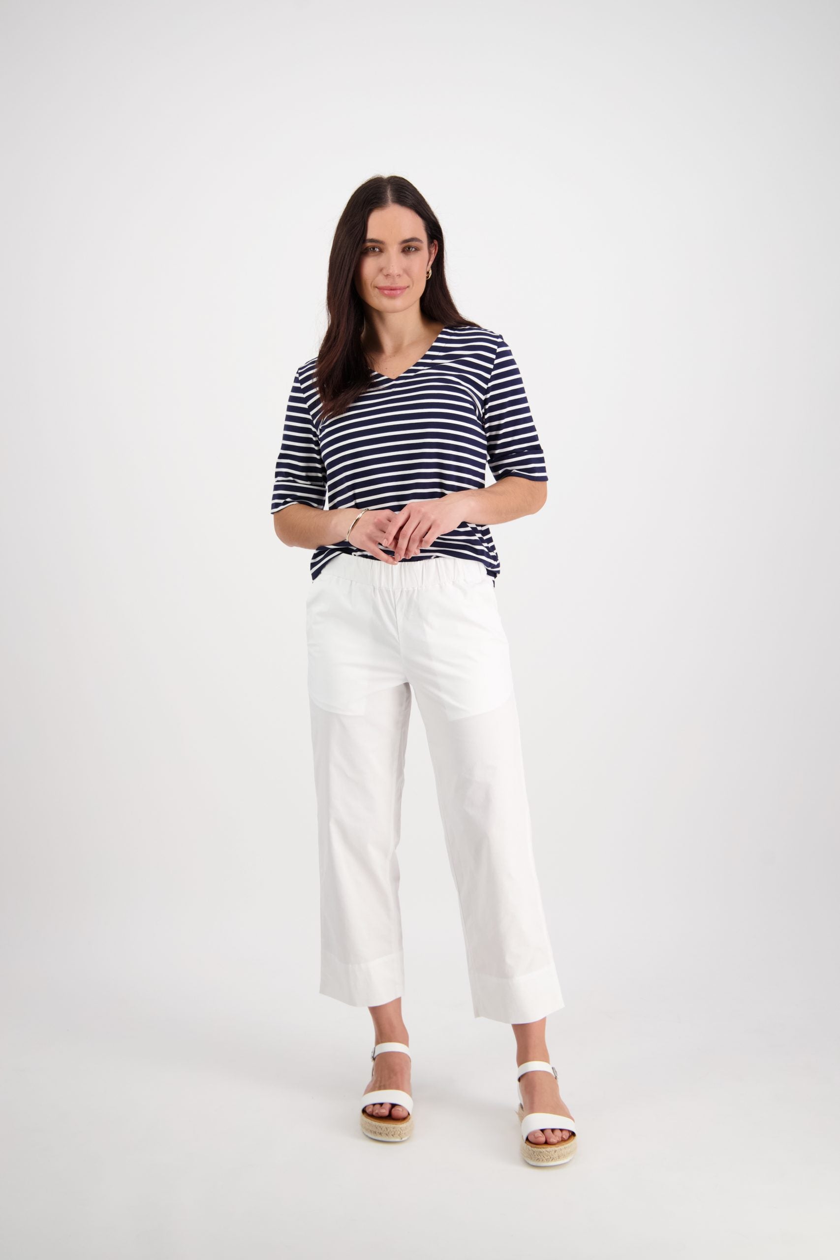 Slim Leg Pull On 7/8 Pant | White - Vassalli - Beechworth Emporium