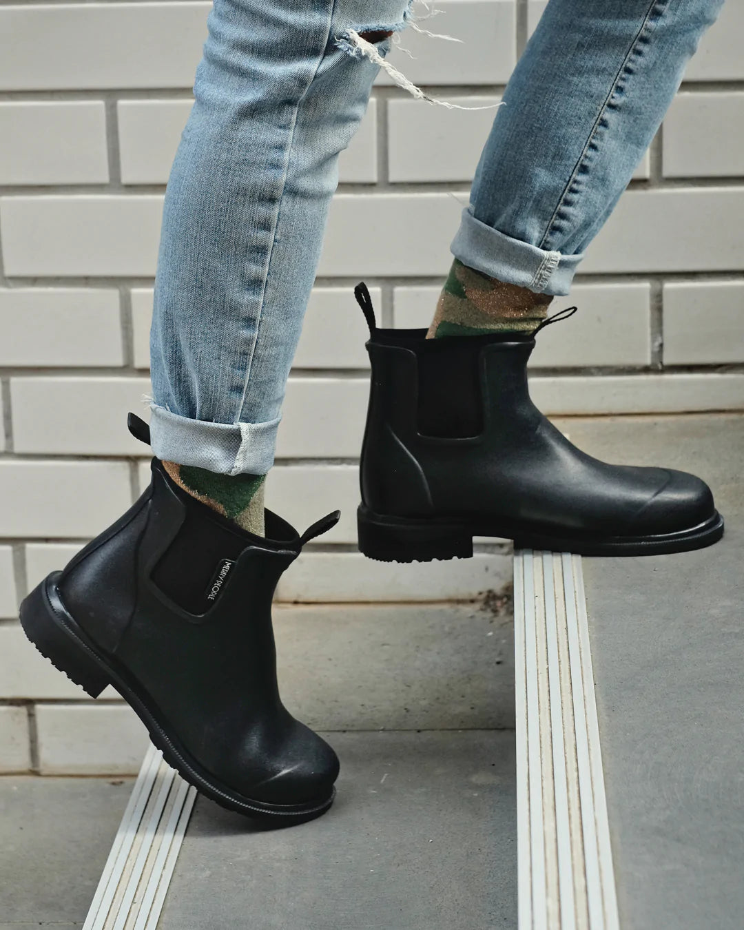 Bobbi Gumboot | Black & Black - - Beechworth Emporium