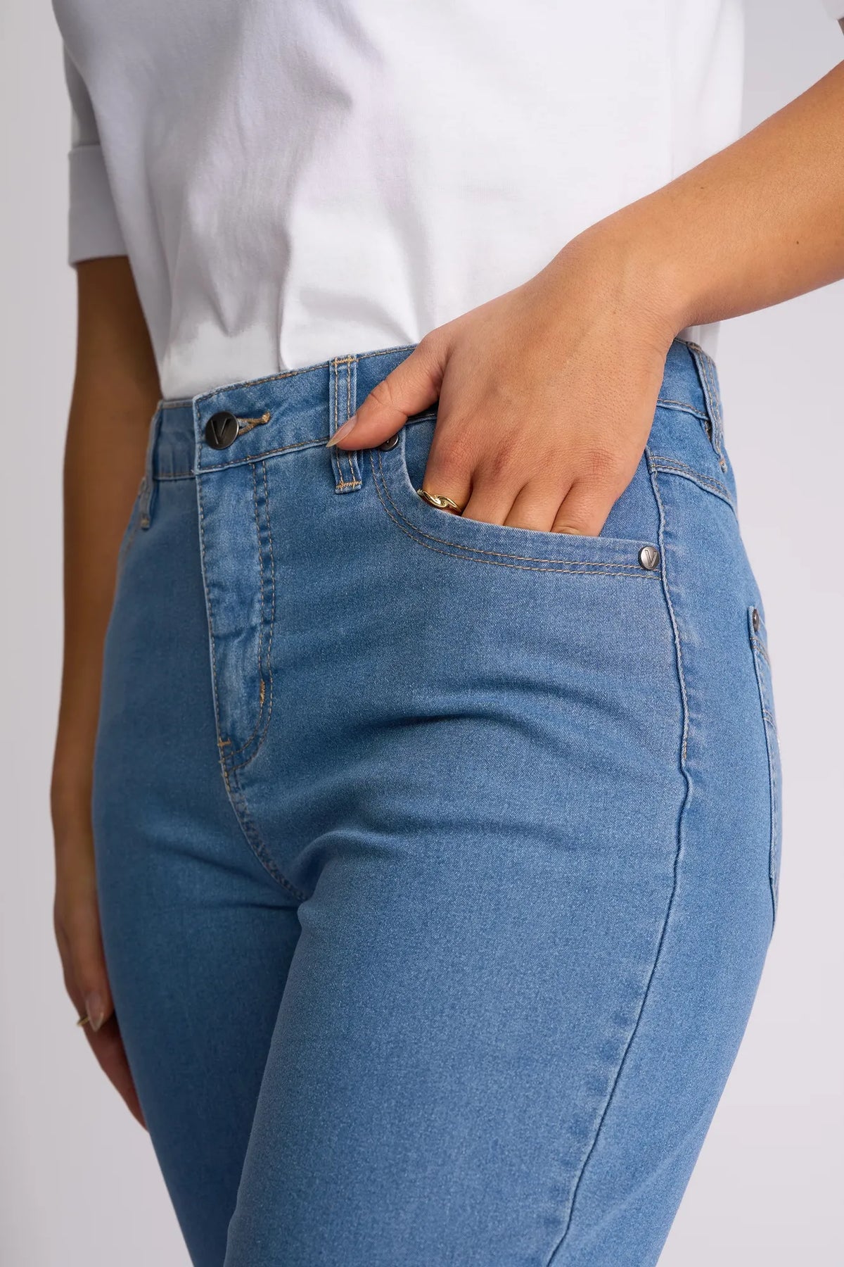 Alpha Short | Light Denim