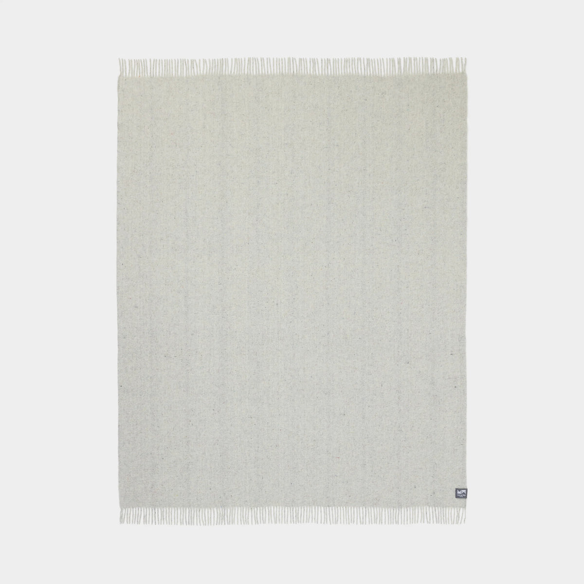 Classic Throw | Dove Grey