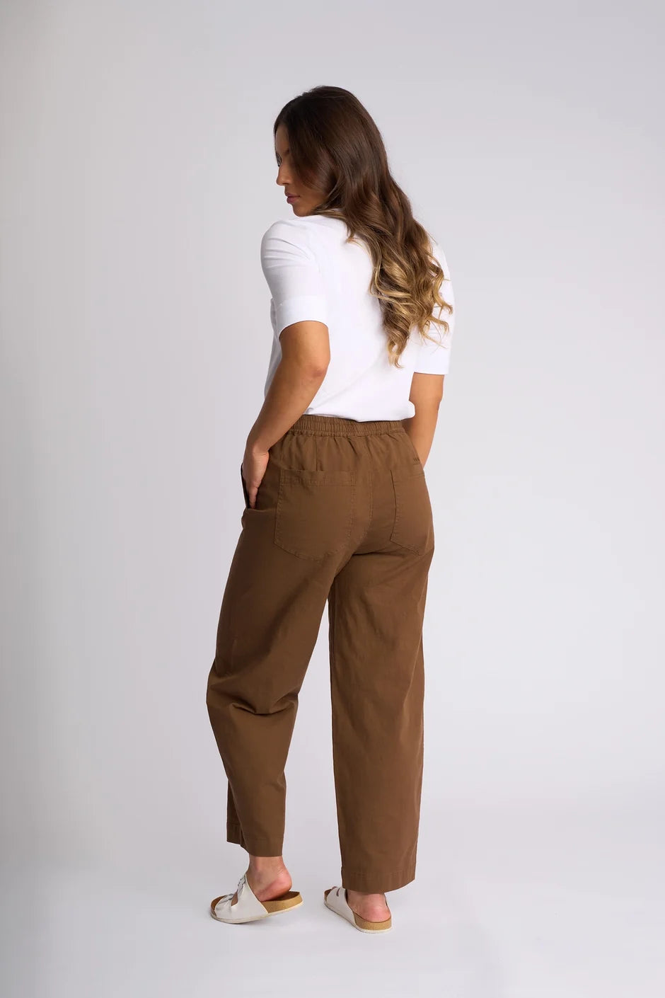 Dione Pant | Pecan