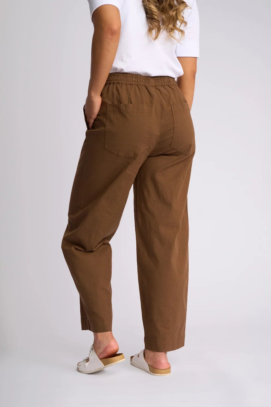 Dione Pant | Pecan