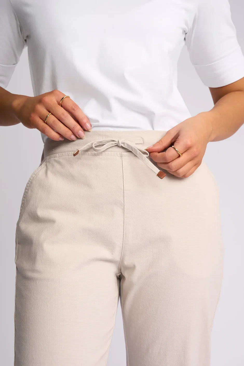Henley 7/8 Pant | Stone