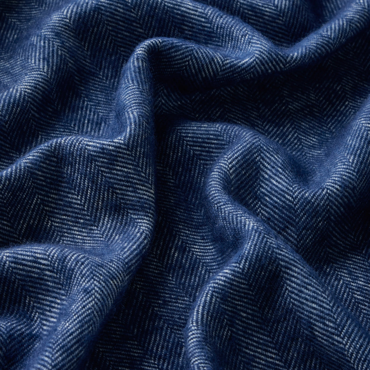 Herringbone Throw | Eclipse