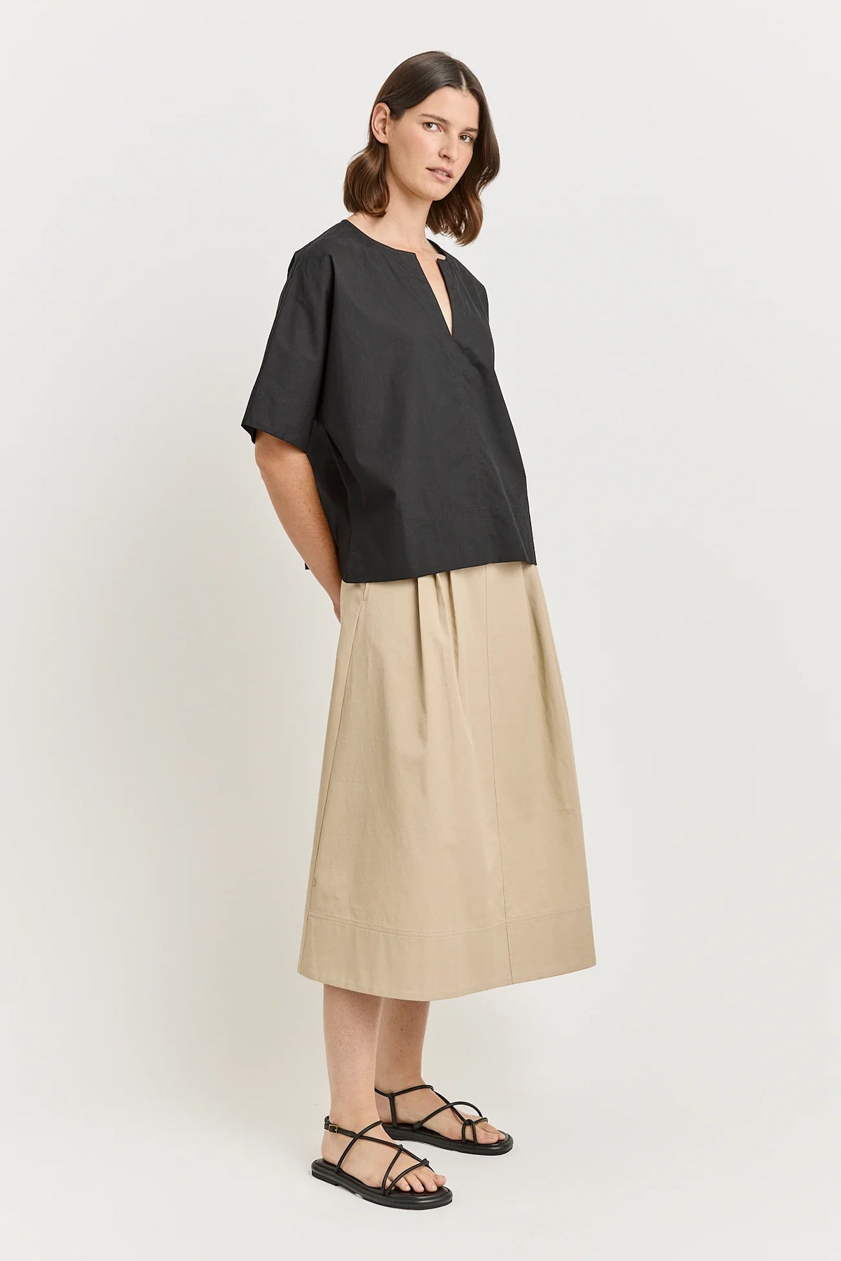 Poplin Split Kneck Top | Black