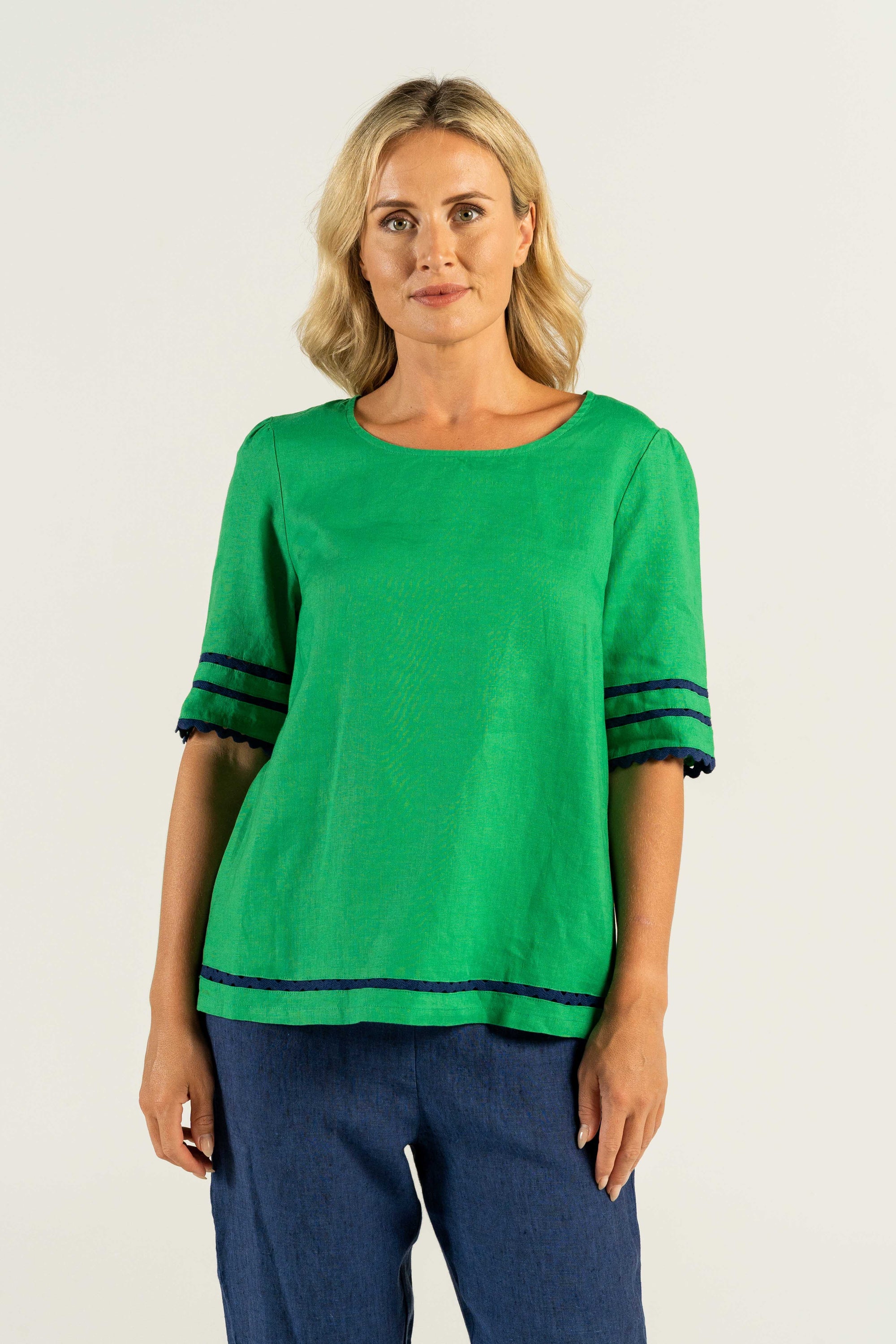 Short Sleeve Linen Ric Rac Top | Emerald