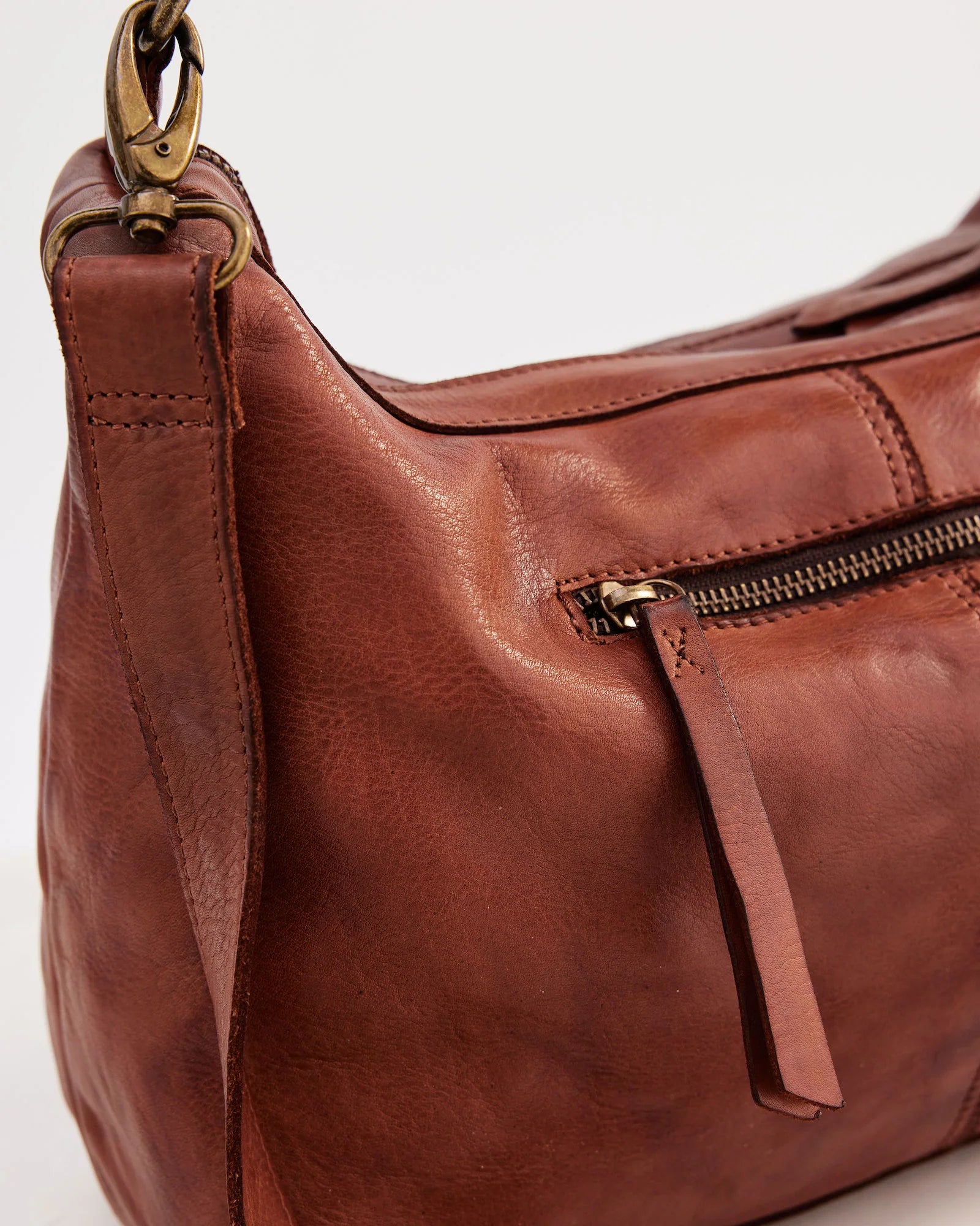 Signature Slouchy Bag | Cognac -  - Beechworth Emporium
