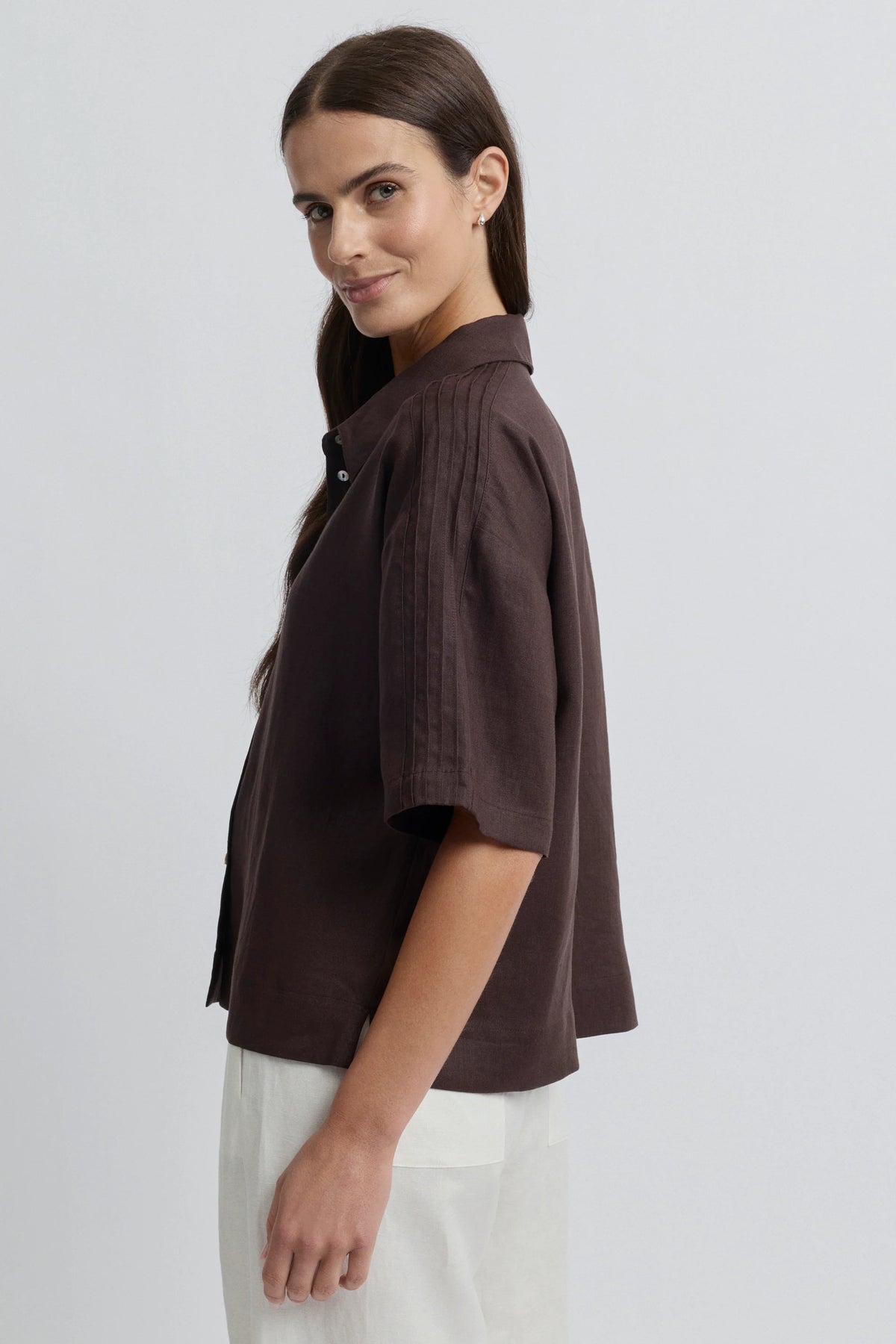 Tirari Short Sleeve Linen Essence Shirt | Coco