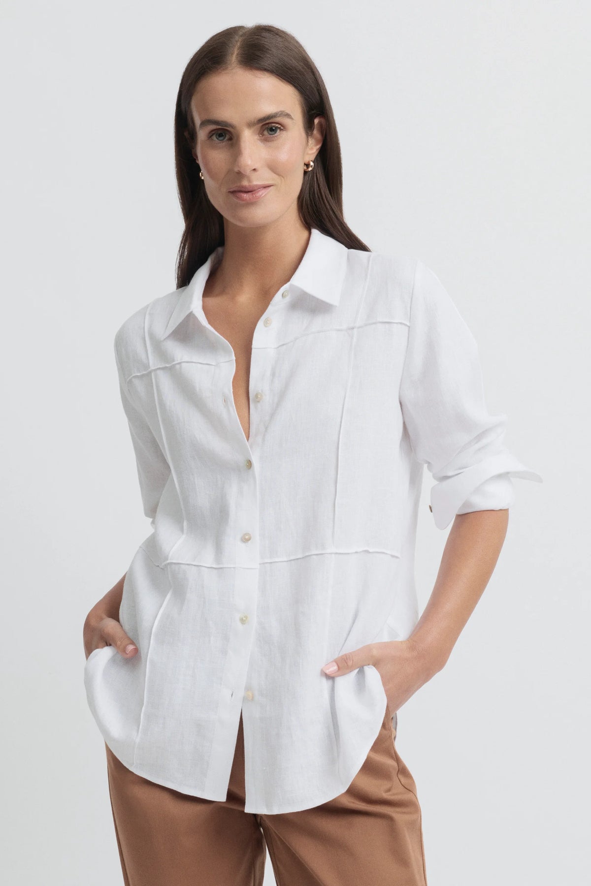 Tirari Pintuck Shirt | White