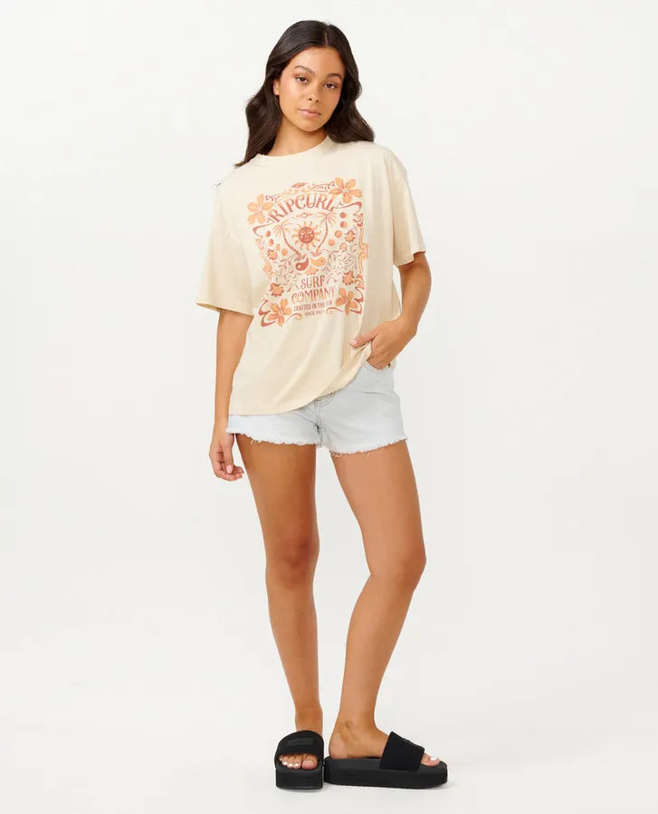Utopian Dreams Heritage Tee | Off White