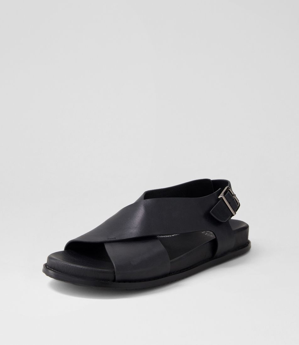Hanako W Black Leather Sandal