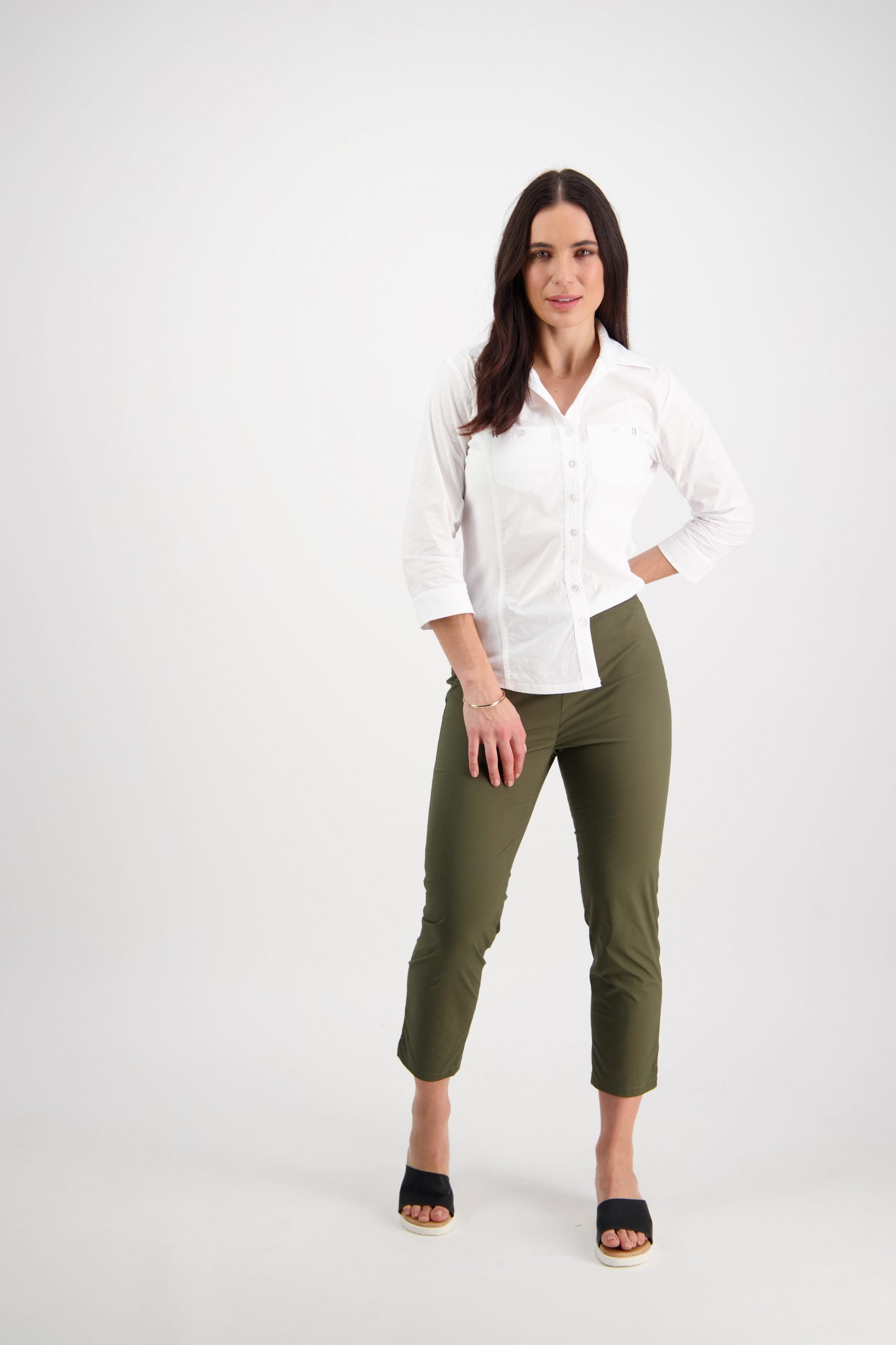 Skinny Leg 7/8 Length Poplin Pull On | Khaki - Vassalli - Beechworth Emporium