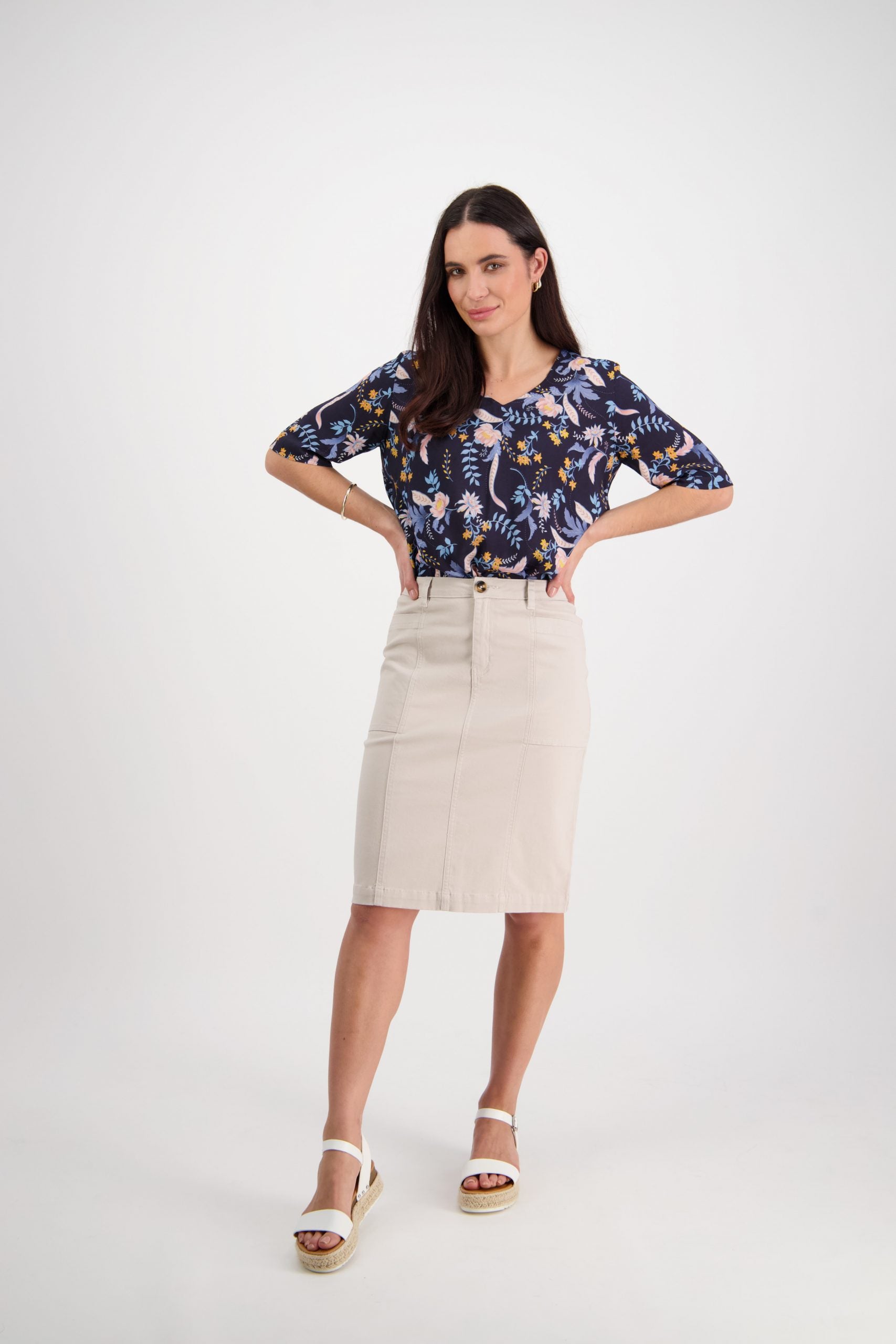 Cotton Drill Skirt with Back Vent | Mushroom - Vassalli - Beechworth Emporium